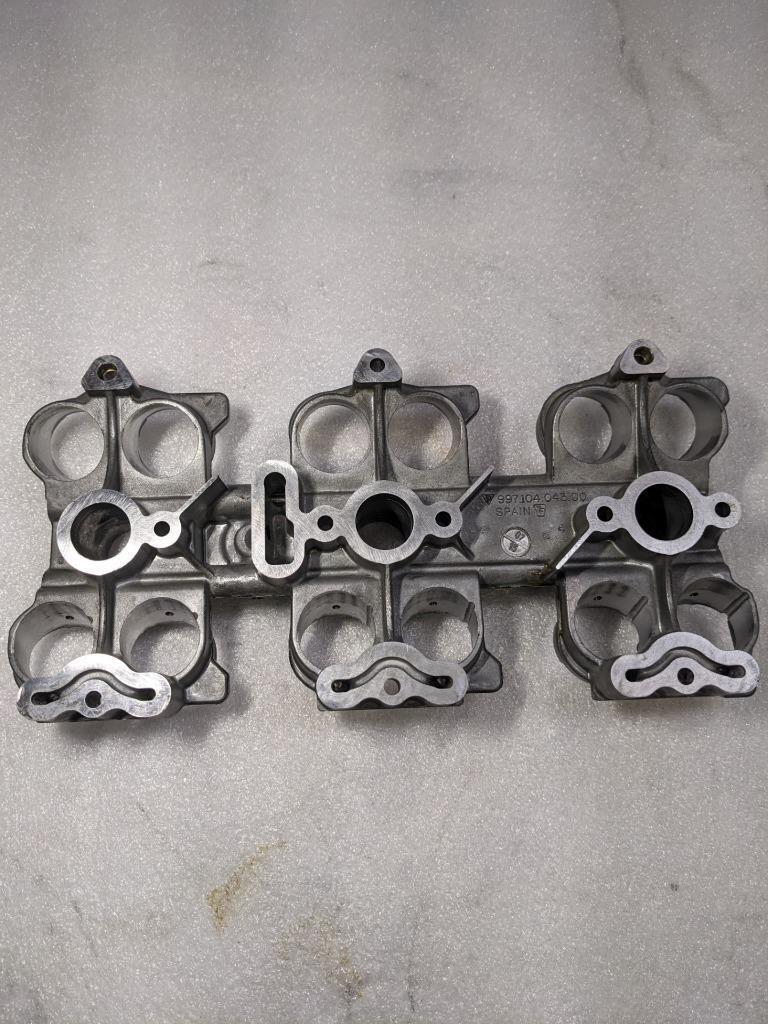 PORSCHE 987 BOXSTER TAPPET HOUSING 99710404300 USED 996B.G.L.