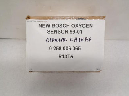 NEW BOSCH OXYGEN SENSOR 99-01 CADILLAC CATERA 0 258 006 065 R13T5