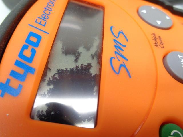 USED TYCO TE T107M-SMS LABEL MAKER W/ LABEL ROLLS R4