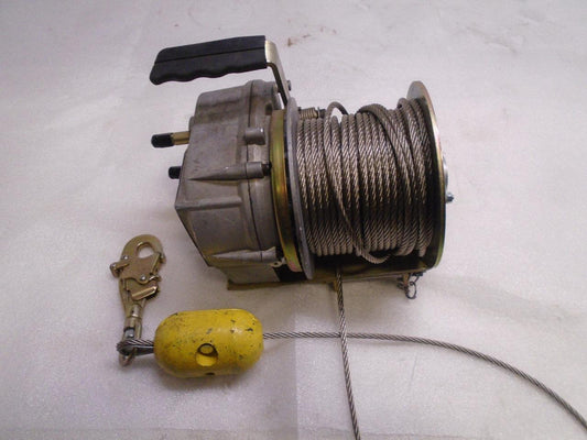 DBI-SALA SALALIFT WINCH 60'x1/4" STAINLESS STEEL ROPE 8101002 NEW H2