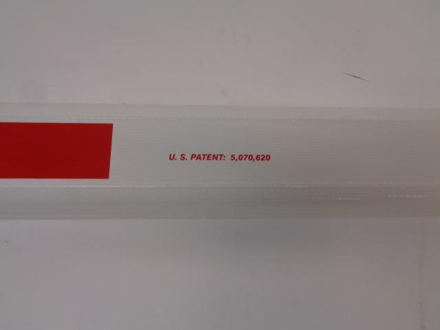 1 NEW GEO SHACK SVR-25-INCHES LEVELING ROD 98011-PL R18