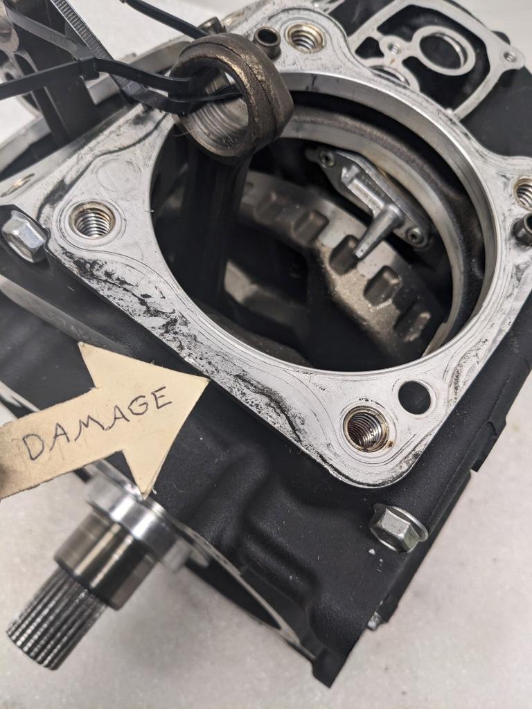 HARLEY DAVIDSON MILWAUKEE 8 TOURING CRANKCASE FOR 17-23 ELECTRA GLIDE USED I2