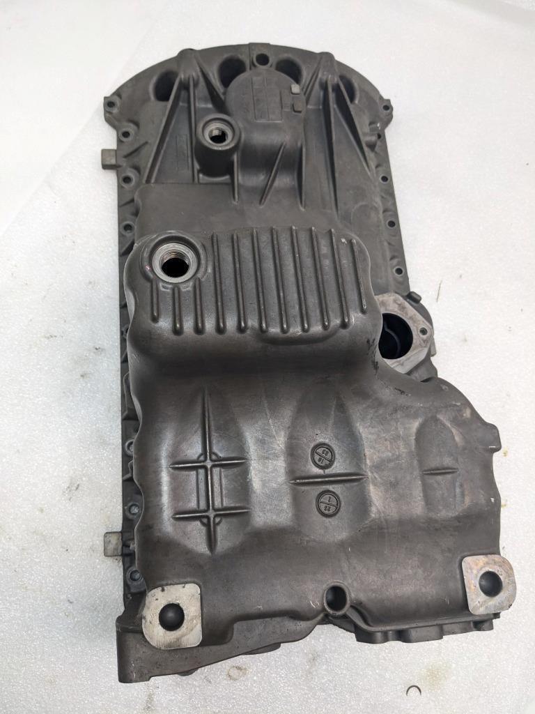 2003-2006 PORSCHE CAYENNE 4.5 LOWER ENGINE OIL PAN 9481071406R USED R24