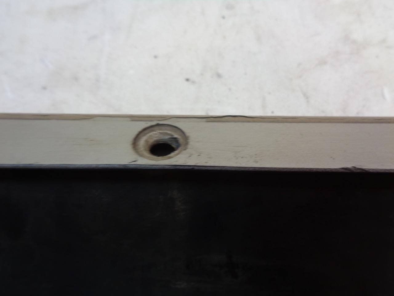 Porsche 928 1988 Rocker Panel 928 559 086 02 PASSENGER GOLD USED GENUINE R23