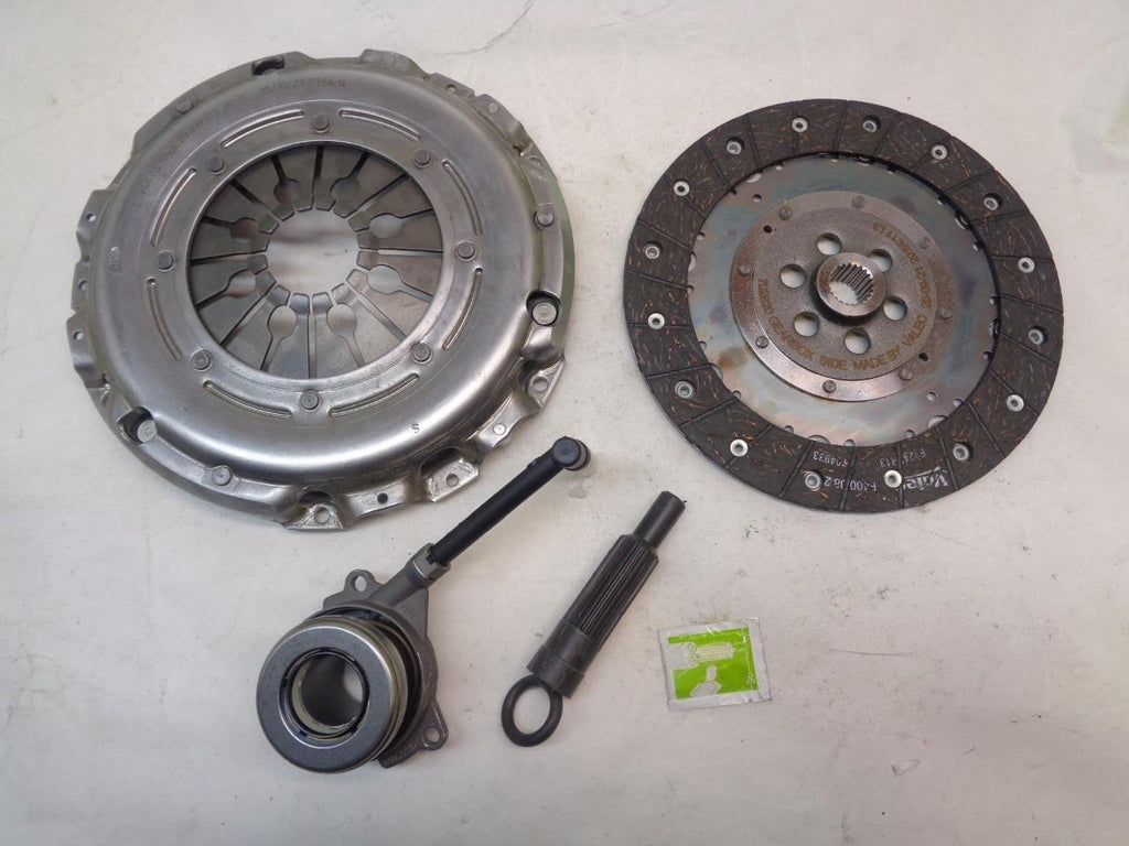 VALEO CLUTCH KIT for 2009+ AUDI A3 VOLKSWAGEN GOLF JETTA MODELS 52405321 R8