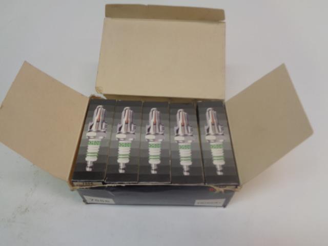 BRAND NEW BOSCH SUPER SPARK PLUG ACURA HONDA EAGLE 10 PACK 7556 R13T3