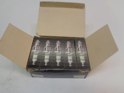 BRAND NEW BOSCH SUPER SPARK PLUG ACURA HONDA EAGLE 10 PACK 7556 R13T3