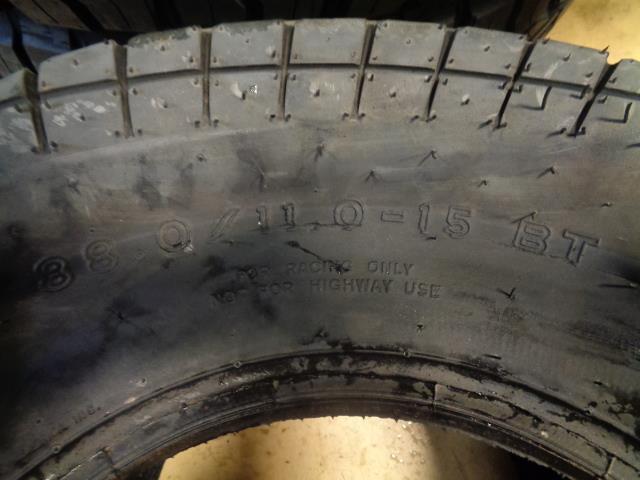 1 HOOSIER SPRINT DIRT SD-44 88.0 11.0 15 DIRT TIRE ARSP44881115 BQ1