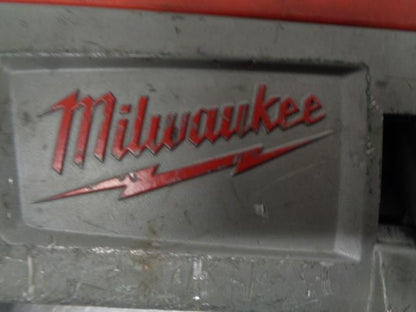 MILWAUKEE 11 AMP DEEP CUT VARIABLE SPEED BAND SAW 6232-20 USED TOOL ONLY R22