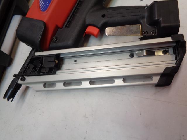 NEW POWERS TRAK IT W3 34CDH WOOD FRAMING GAS NAILER SR