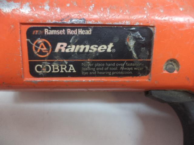USED RAMSET COBRA SEMI-AUTOMATIC LOW VELOCITY PISTON TYPE FASTENING TOOL R22T8