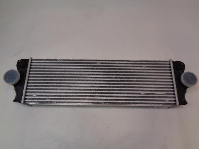 VALEO MERCEDES-BENZ 2006-2009 SPRINTER INTERCOOLER A9065010101 880587WD R8