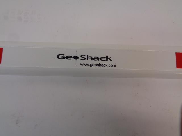 1 NEW GEO SHACK SVR-25-INCHES LEVELING ROD 98011-PL R18