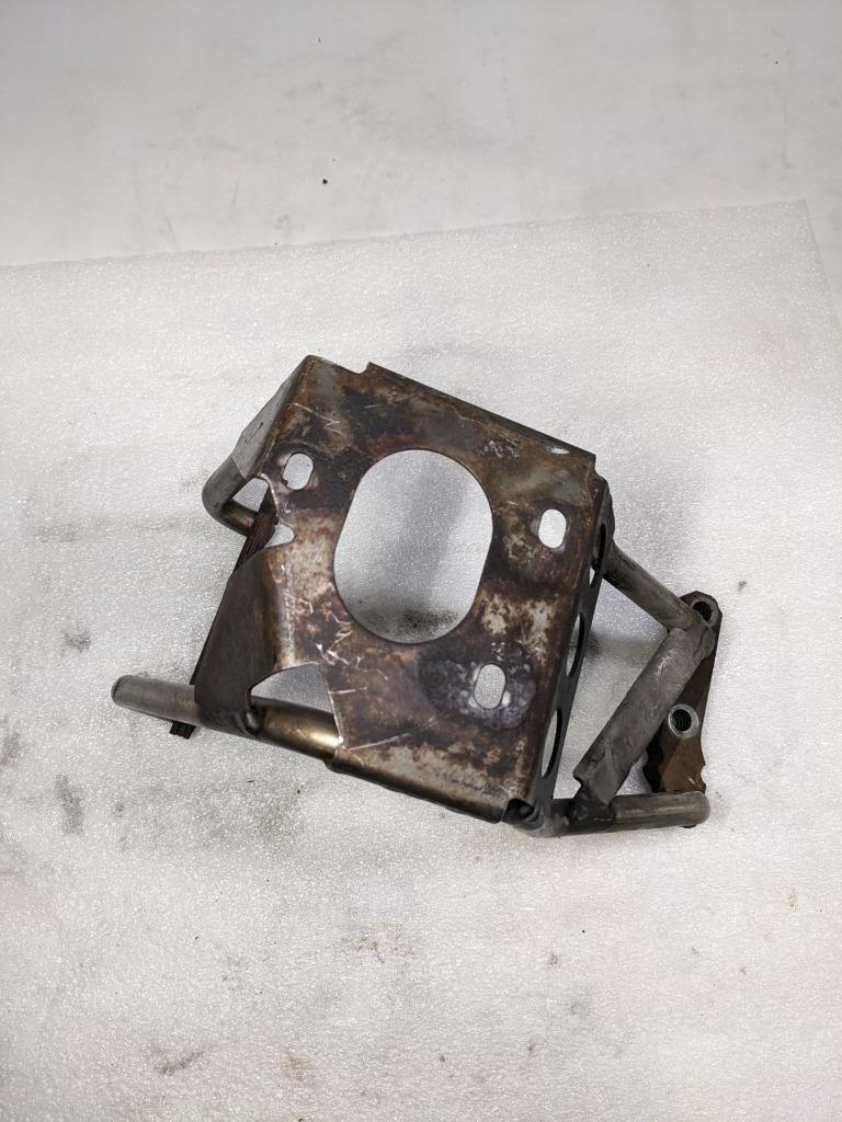 PORSCHE BOXSTER 987 05-08 MUFFLER SUPPORT BRACKET LEFT 99611112755 USED 996B.G.L