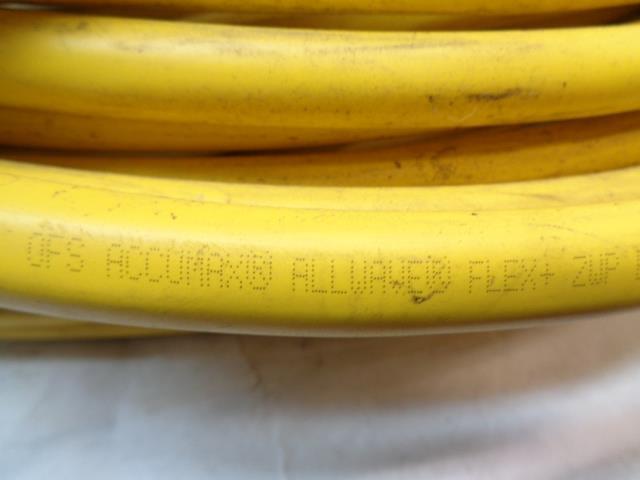 USED ~1000 FT ACCUMAX ALLWAVER FLEX+ OPTICAL CABLE W/ ACCESORIES R3