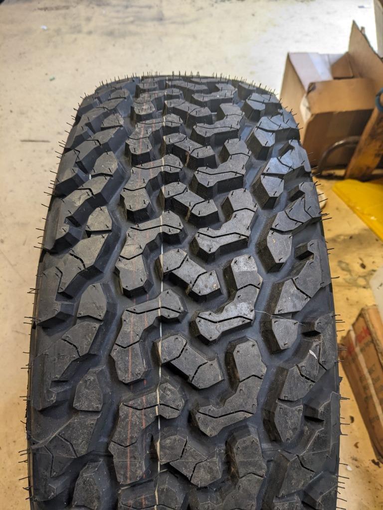 MAXTREK HILL TRACKER LT 265 75 16 123/120R LRE 10PLY TIRE MH3310 CQ2