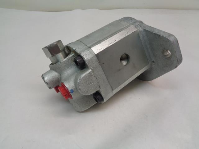CONCENTRIC ROCKFORD INC ROTARY GEAR PUMP 162269 US6390793B1 J1