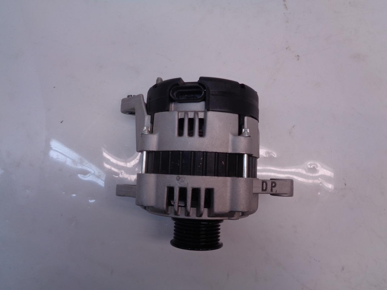 NEW ALTERNATOR WITH PULLEY 12V 7E29 R14B1