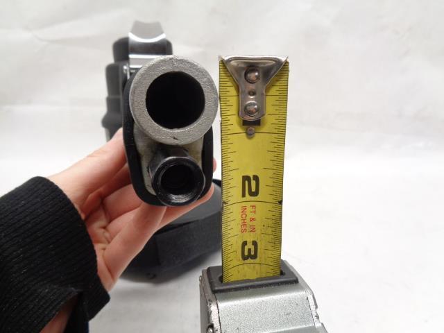 NEW DUSTLESS ORBITAL SANDER WITH DUST BAG R27