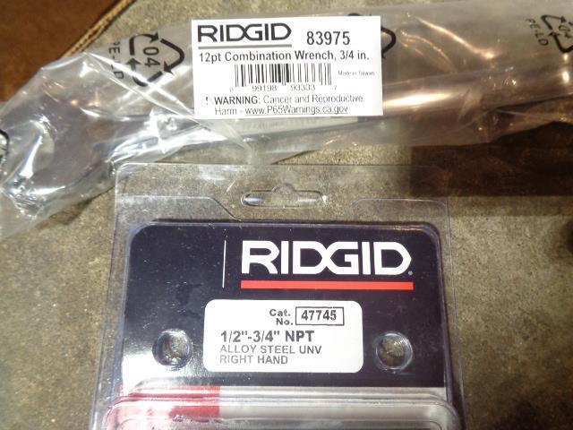 RIDGID 1224 PIPE THREADING MACHINE WITH 1/4"-2" UNIVERSAL DIE HEAD NEW B2