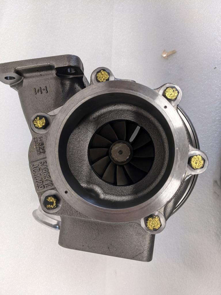 DETROIT DIESEL R23534361 TURBO Turbocharger 14L S60 Engine EPA04 REMAN E1