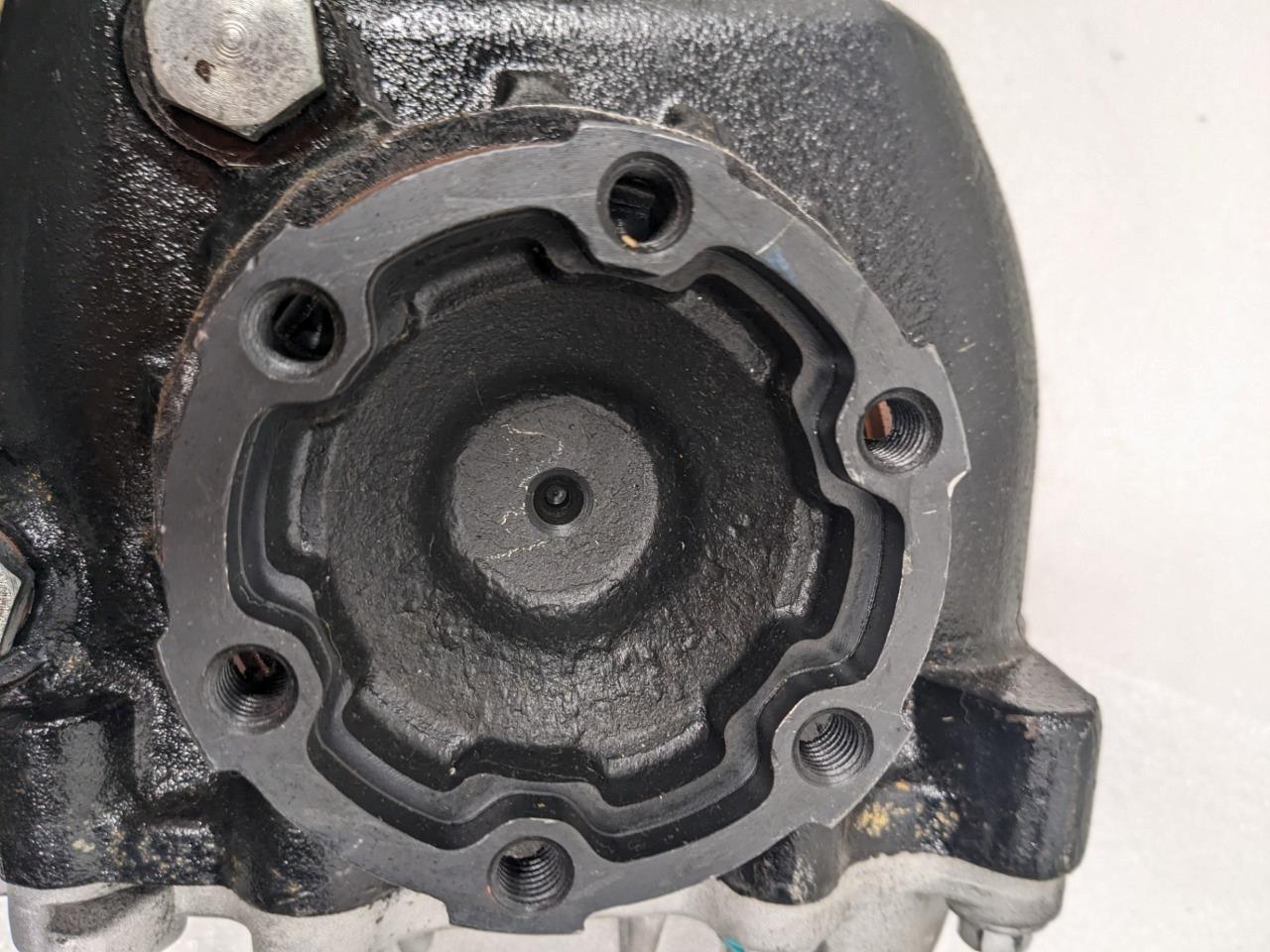 DIFFERENTIAL AXLE CARRIER 52700006, 20230303 NEW B1