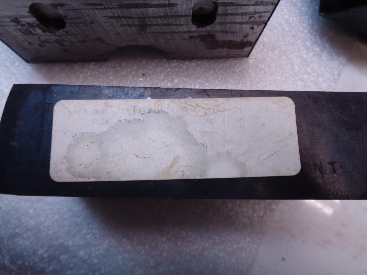 NEW 4 TEXAS OIL TOOLS CRIMPING DIES 47075/005 R22T5