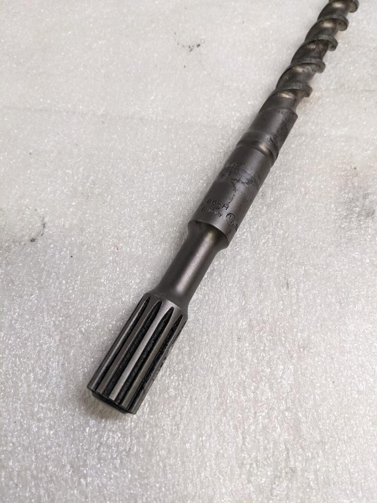 UNBRANDED SDS-MAX DRILL 3/4" X 17" CARBIDE WITH BENT CUTTER USED R22T2