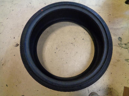 2 NEW OLD STOCK NEXEN NFERA SU1 P 225 35 20 90Y XL UHP TIRE 14101NXK BQ3