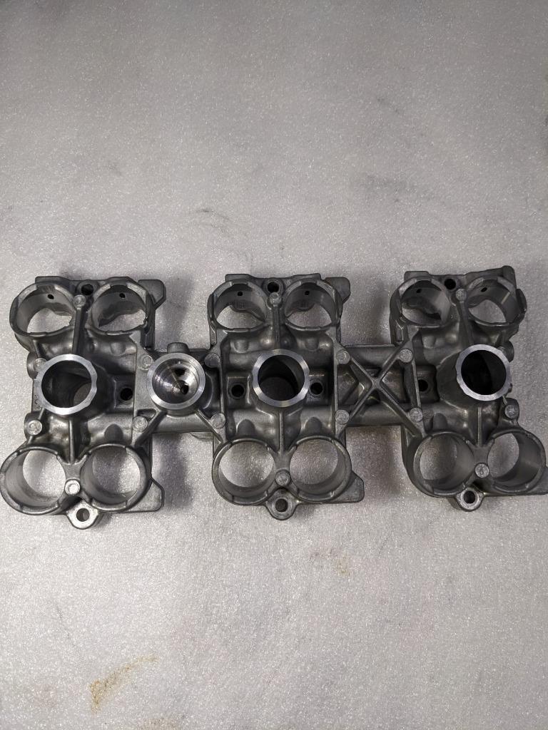 PORSCHE 987 BOXSTER TAPPET HOUSING 99710404300 USED 996B.G.L.