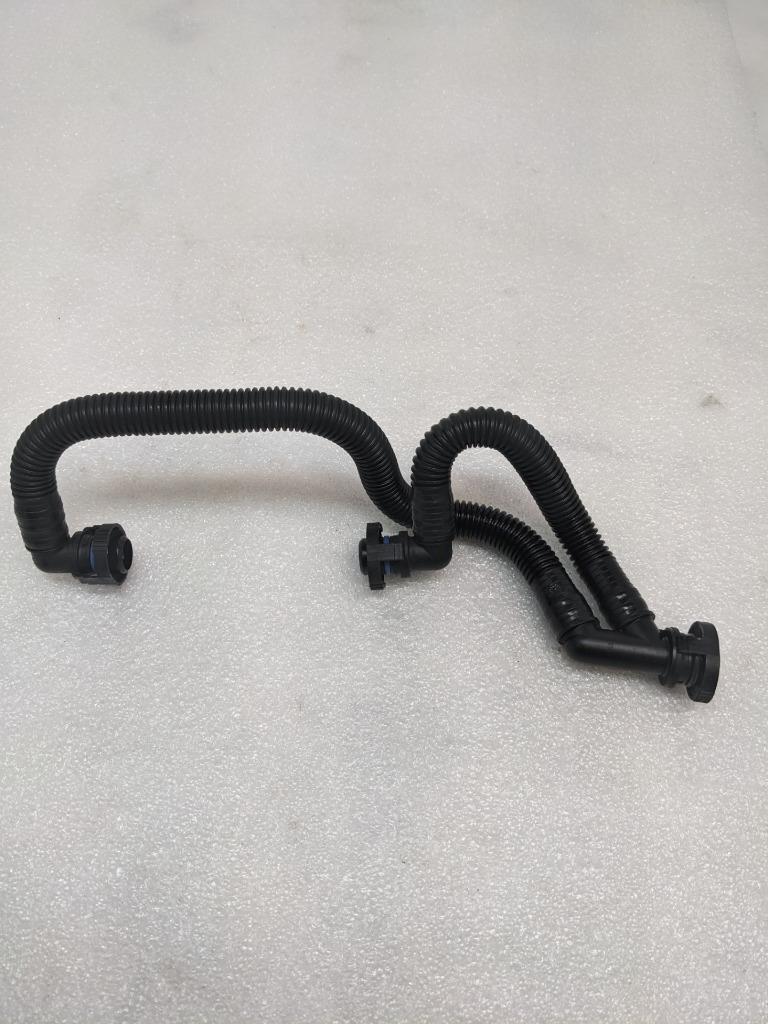 PORSCHE BOXSTER CAYMAN VENTILATION LINE OIL SEPERATOR 98710714500 USED R23