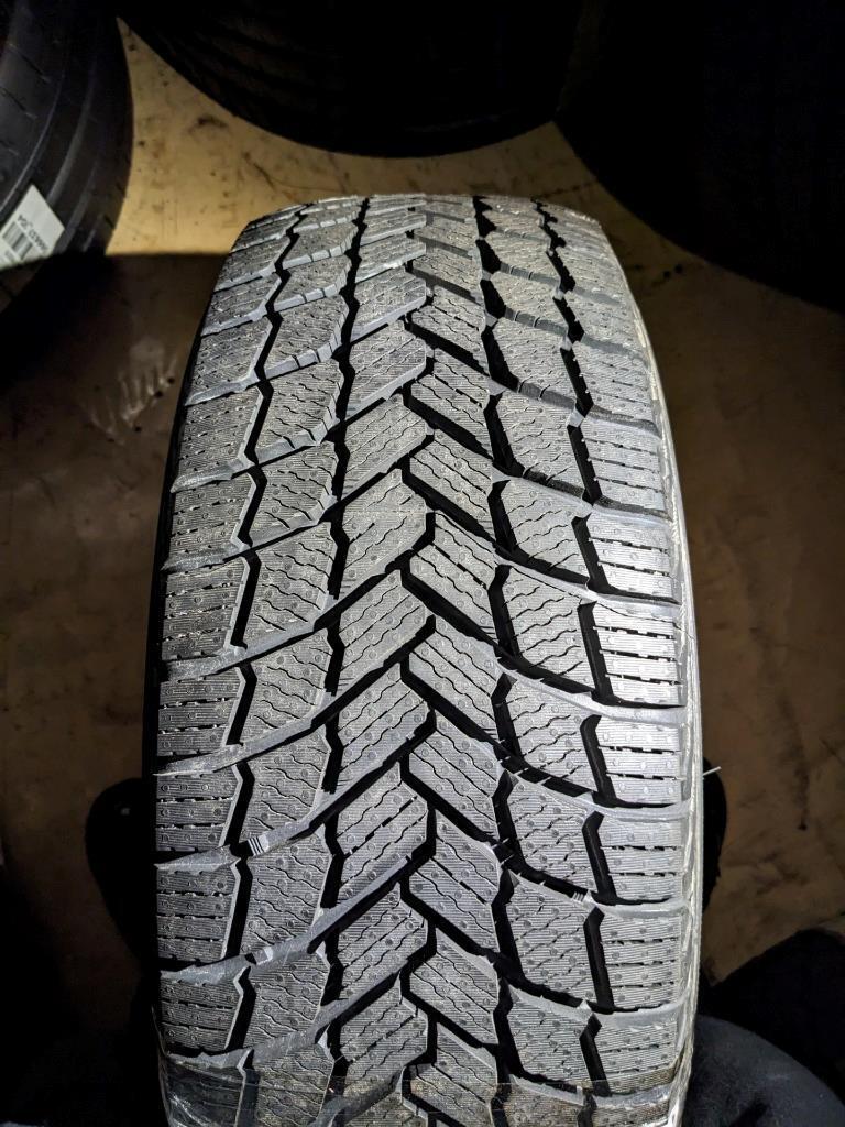 MICHELIN X-ICE SNOW P 195 60 16 89H SL TIRE 77307 CQ2