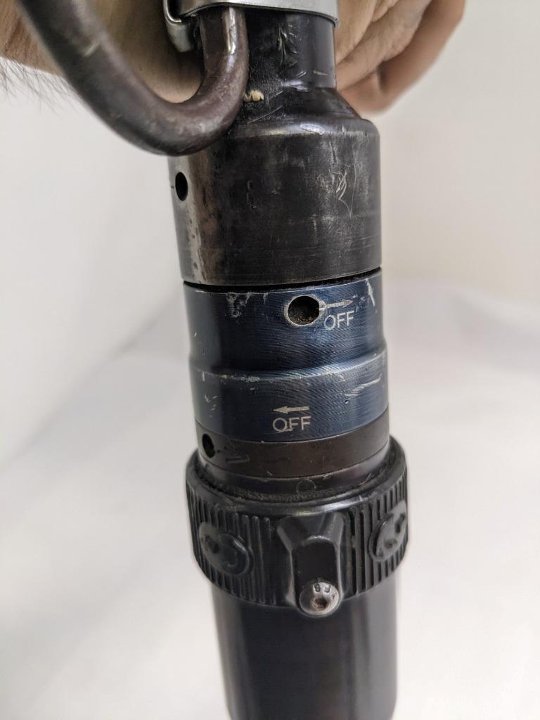 CLECO 24RAS13AM3 PNEAUMATIC ANGLE NUTRUNNER W/ GDX ROLL FORM HEAD USED R27