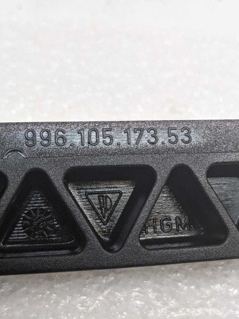 PORSCHE 986/987 BOXSTER ENGINE TIMING CHAIN GUIDE 99610517353 USED 996BGL2T2