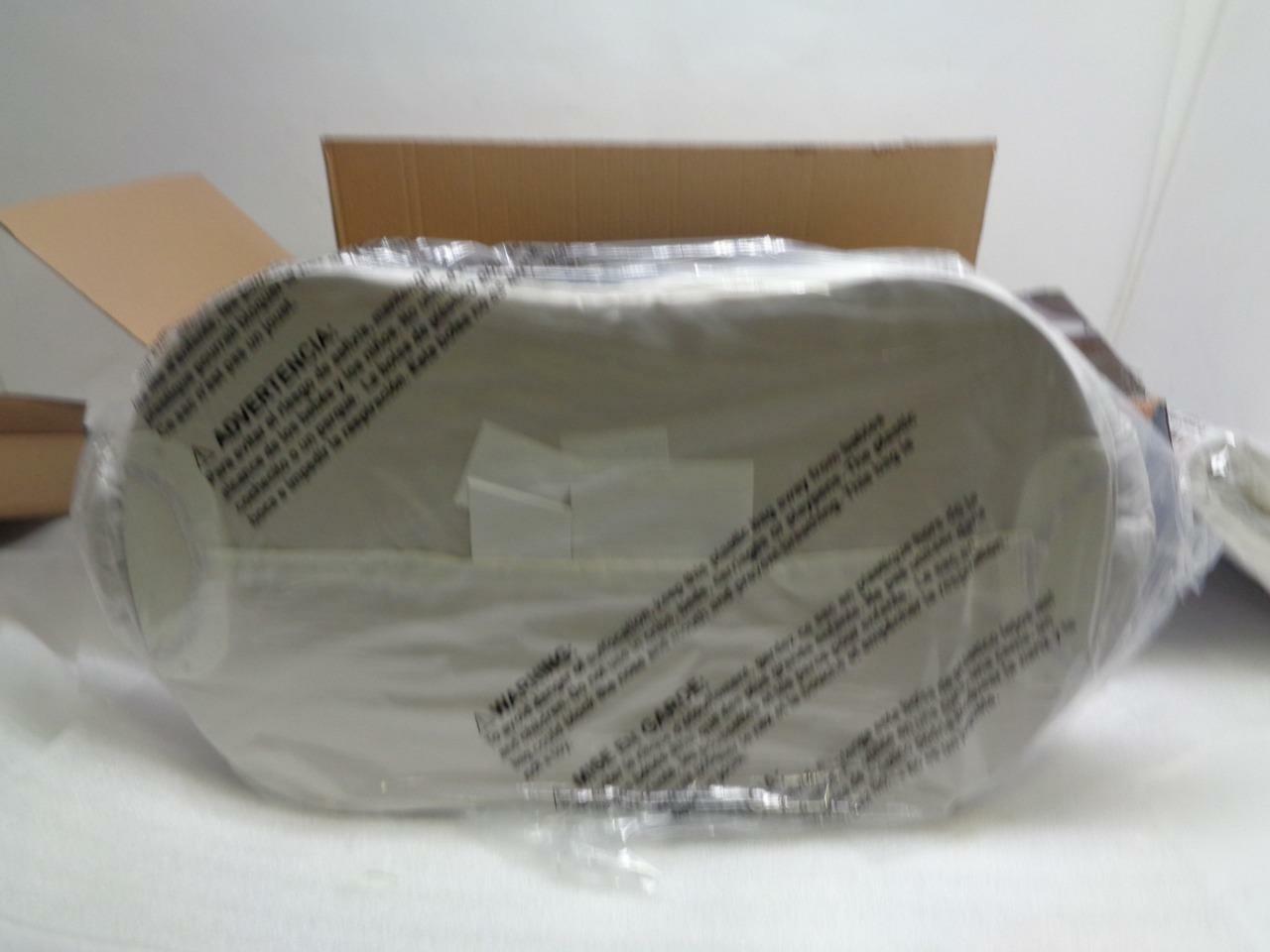 NEW Halo Bassinest Swivel Sweeper 3886 BSR