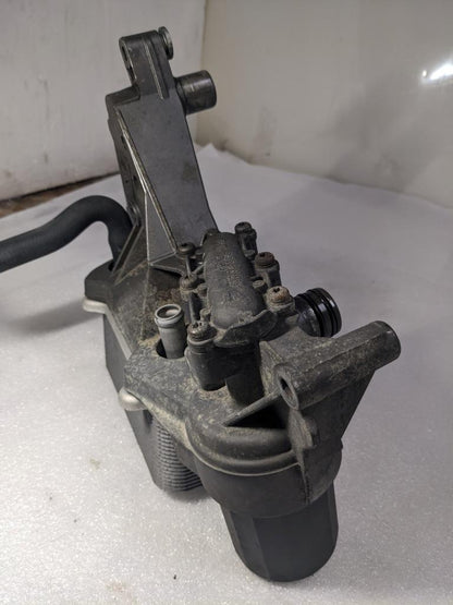 PORSCHE CAYENNE 4.5L V8 ENGINE OIL FILTER HOUSING BRACKET 94810720203 USED R20