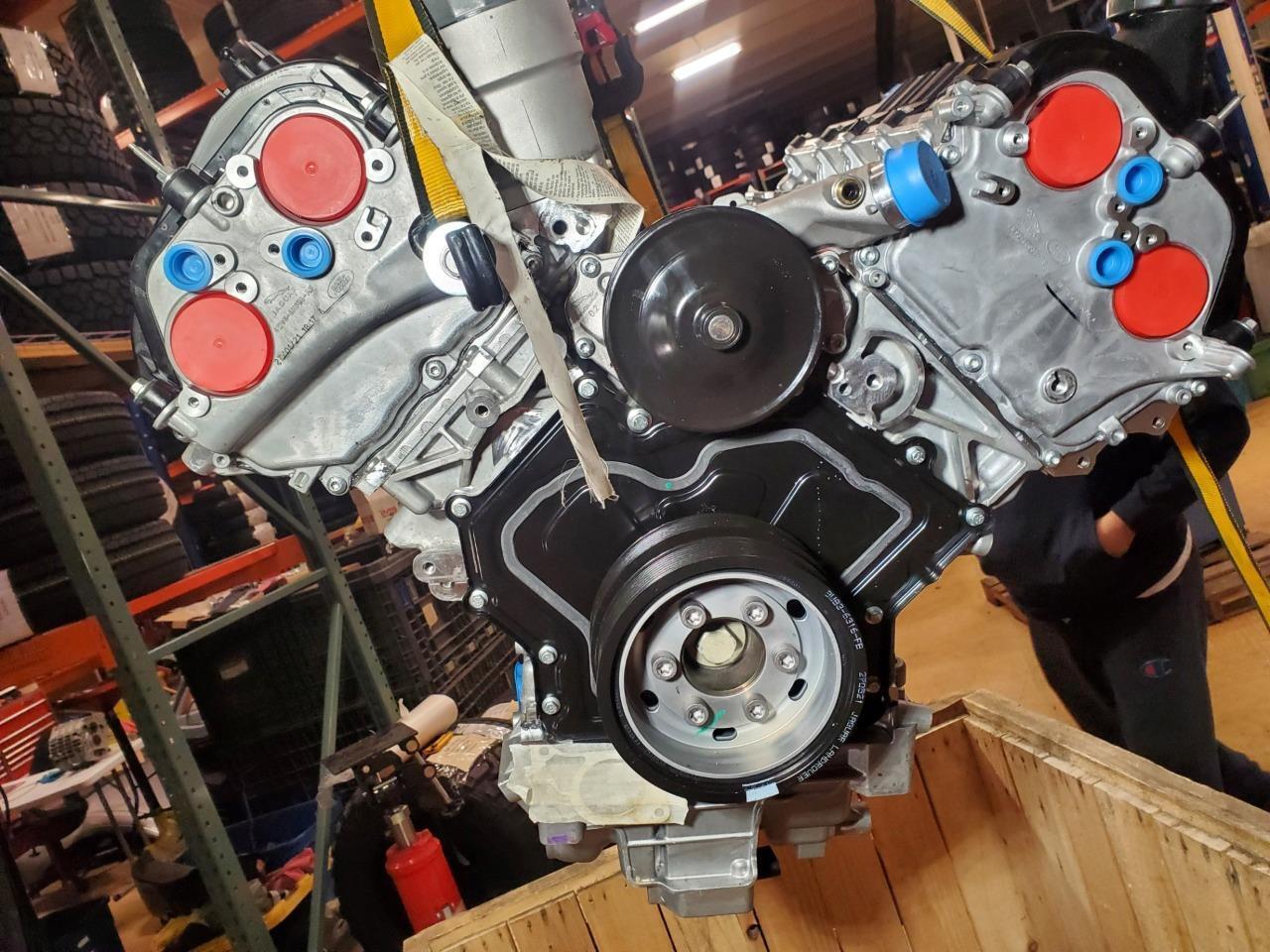 LAND ROVER VELAR 2017+ ENGINE & SHORT BLOCK 5.0L DOHC V8 PETROL LR147909 B2