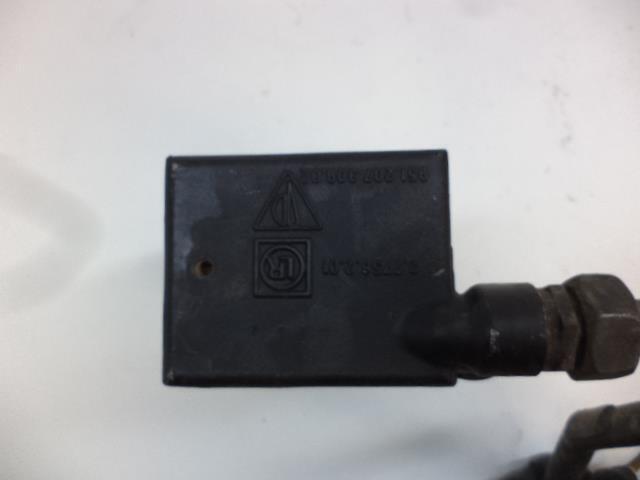 1 USED GENUINE PORSCHE 944, 951 ENGINE OIL COOLER 951 207 309 02 R20