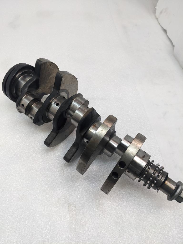 PORSCHE MACAN 3.0 V6 2016 PETROL ENGINE CRANKSHAFT 9461016R USED R25