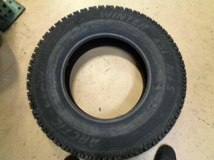 NOS ARTIC CLAW WINTER WXI LT 215 85 16 115/112Q LRE 10PLY TIRE ARC15 SU16 BQ3