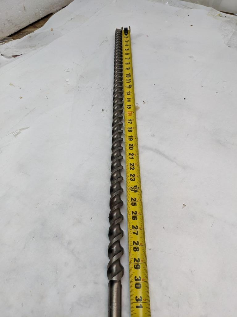 BOSCH ROTARY HAMMER DRILL 1" DRILL BIT 31" MAX DRILLING 39 OVERALL LG NEW D0