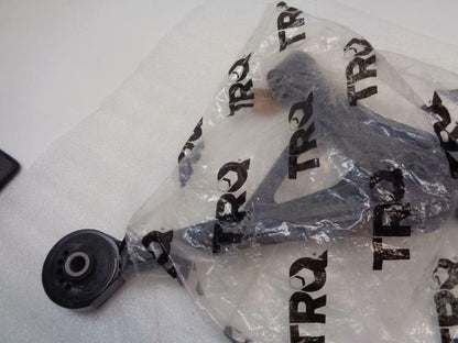 TRQ Front Right Control Arm for 99-06 Chrysler Sebring Convertible PSA83888 R9