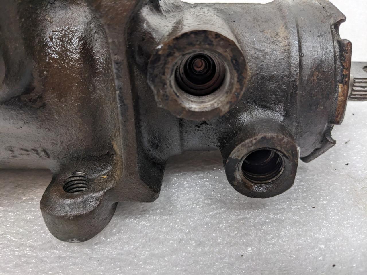 SAGINAW 5691676 POWER STEERING GEARBOX CHEVELLE CAMARO GTO 442 MAX USED R11