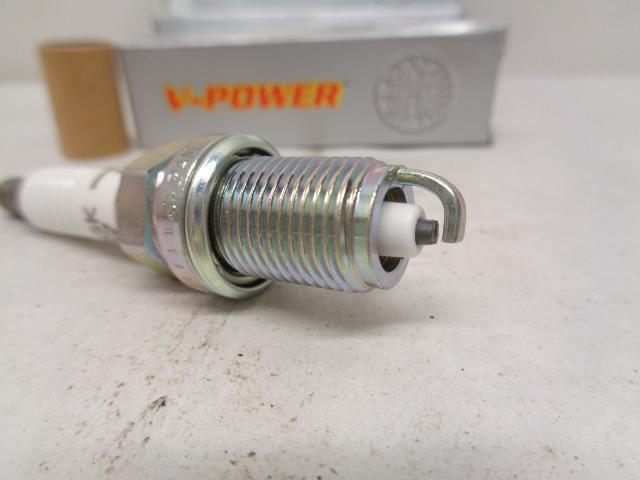 NEW NGK V-POWER CHEVY PONTIAC OLDSMOBILE SPARK PLUGS 4-PACK 5155 R13