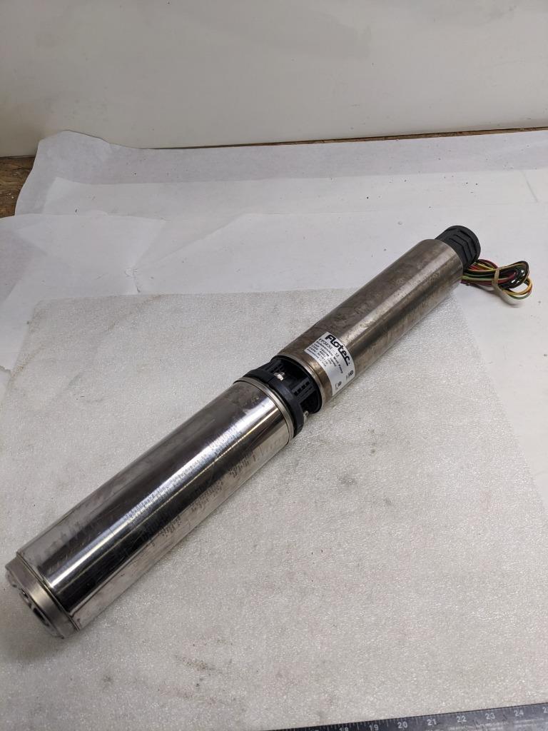 FLOTEC FP3232-12 SUBMERSIBLE WELL PUMP 3-WIRE 230V 60HZ 1PH 1HP 10GPM NEW H2