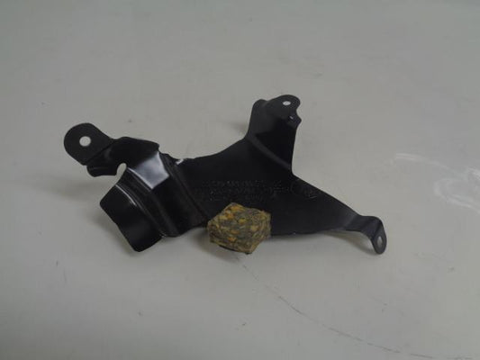 1 USED GENUINE PORSCHE 987.555.680.00 SUN VISOR BRACKET RIGHT REAR CAYMAN R21