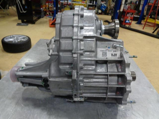 1 NEW GENUINE GM CHEVROLET COLORADO 15-16 TRANSFER CASE 84144919 BSR