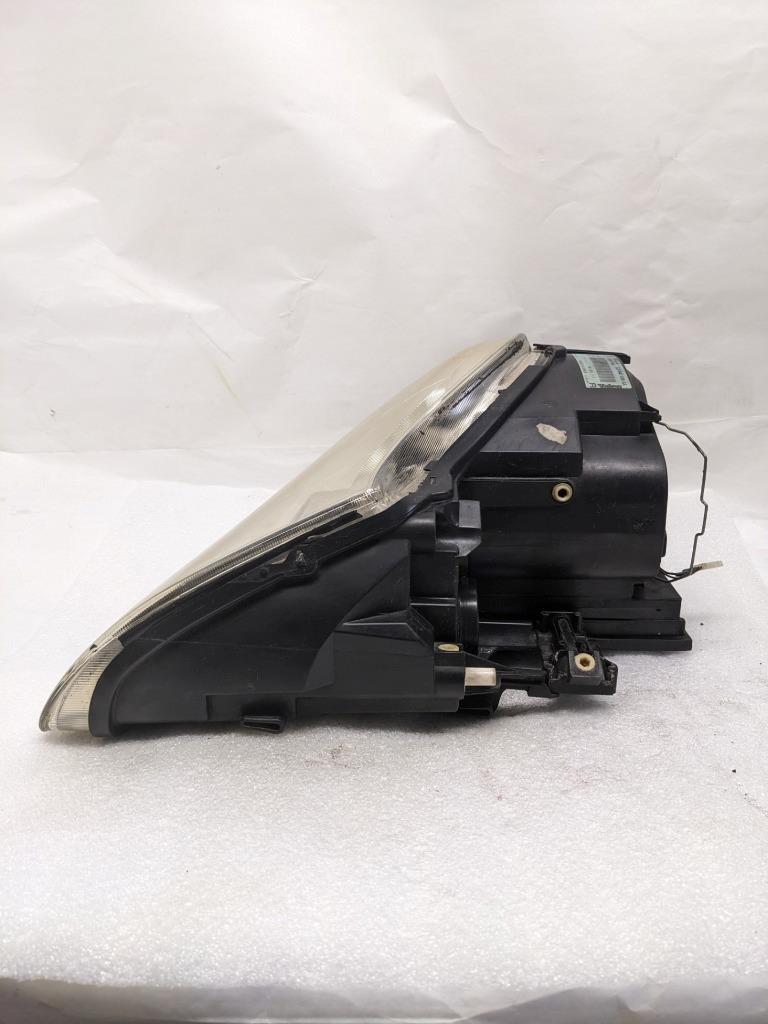 PORSCHE 98307740 VALEO FRONT RIGHT HEADLIGHT HOUSING FOR 03-06 CAYENNE USED R24