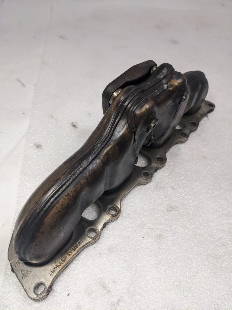 PORSCHE CAYENNE EXHAUST MANIFOLD TURBO 4.5L 94811111953 USED 996BGL