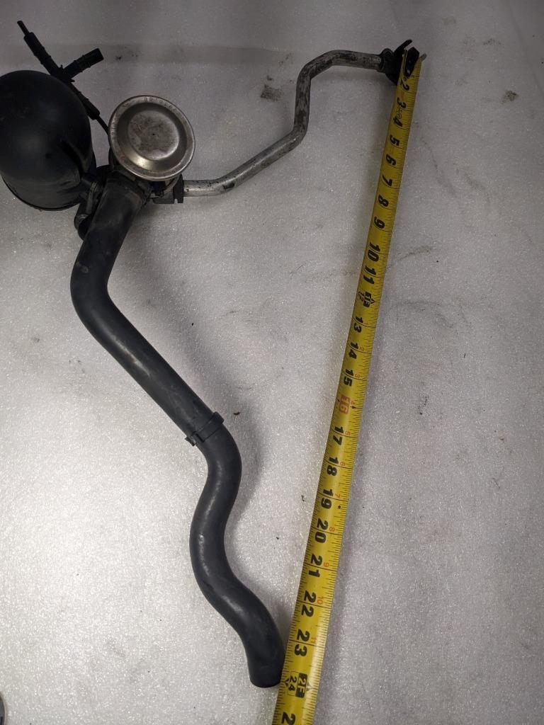 PORSCHE 911/996 VALVE VACUUM RESERVOIR PUMP 996113131R  USED 996BGL